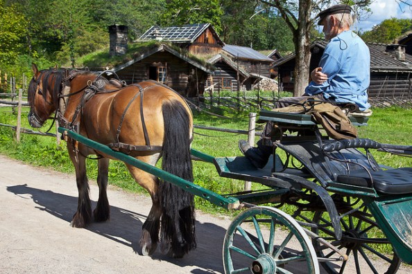 9634296157_16fba48c13_z